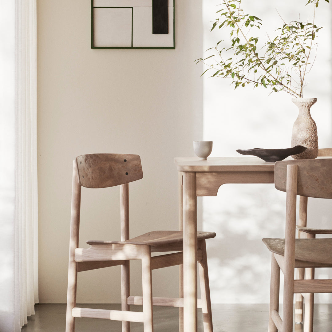 Conscious Chair 3162 | Soaped Oak and Coffee Waste Light | by Børge Mogensen & Esben Klint