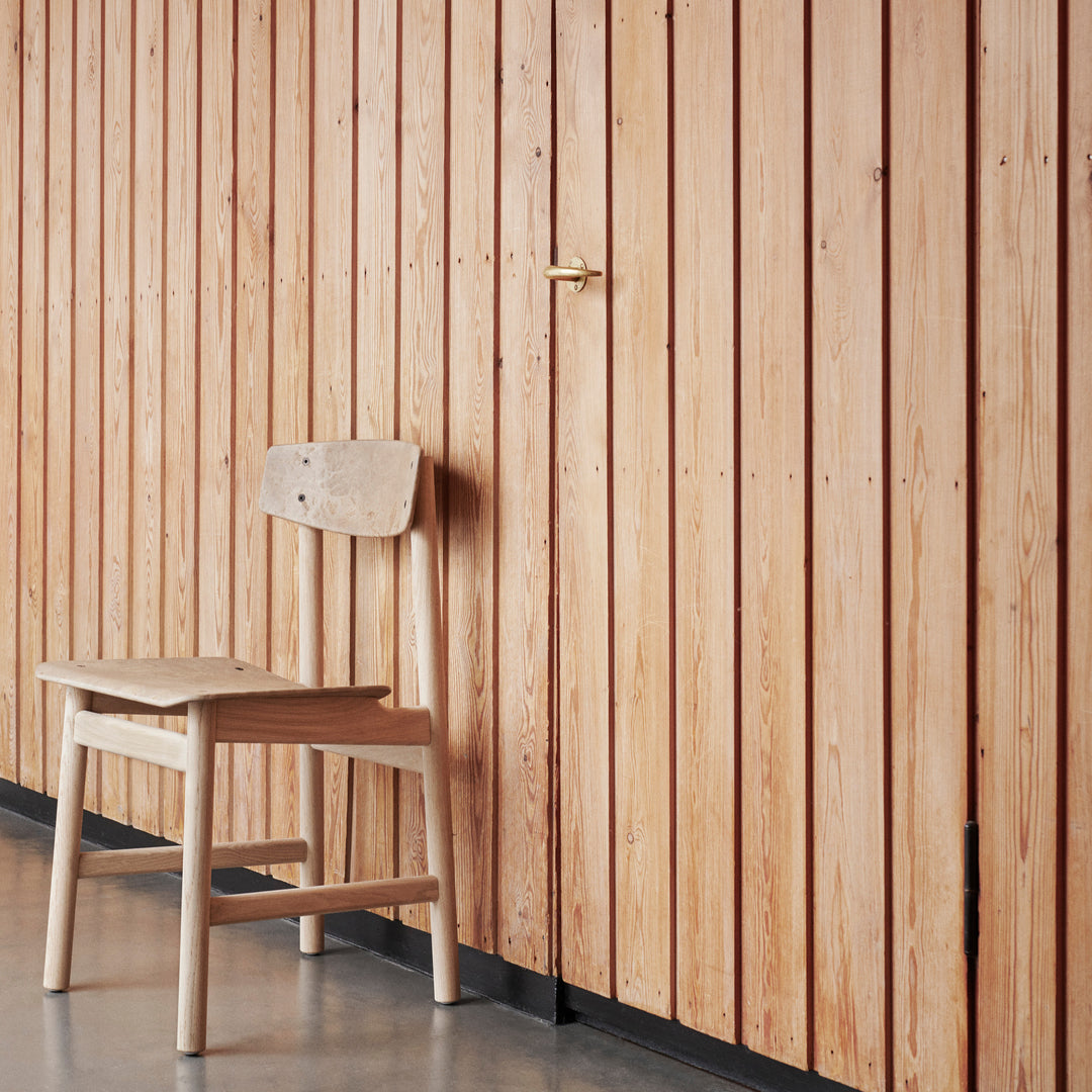 Conscious Chair 3162 | Soaped Oak and Coffee Waste Light | by Børge Mogensen & Esben Klint