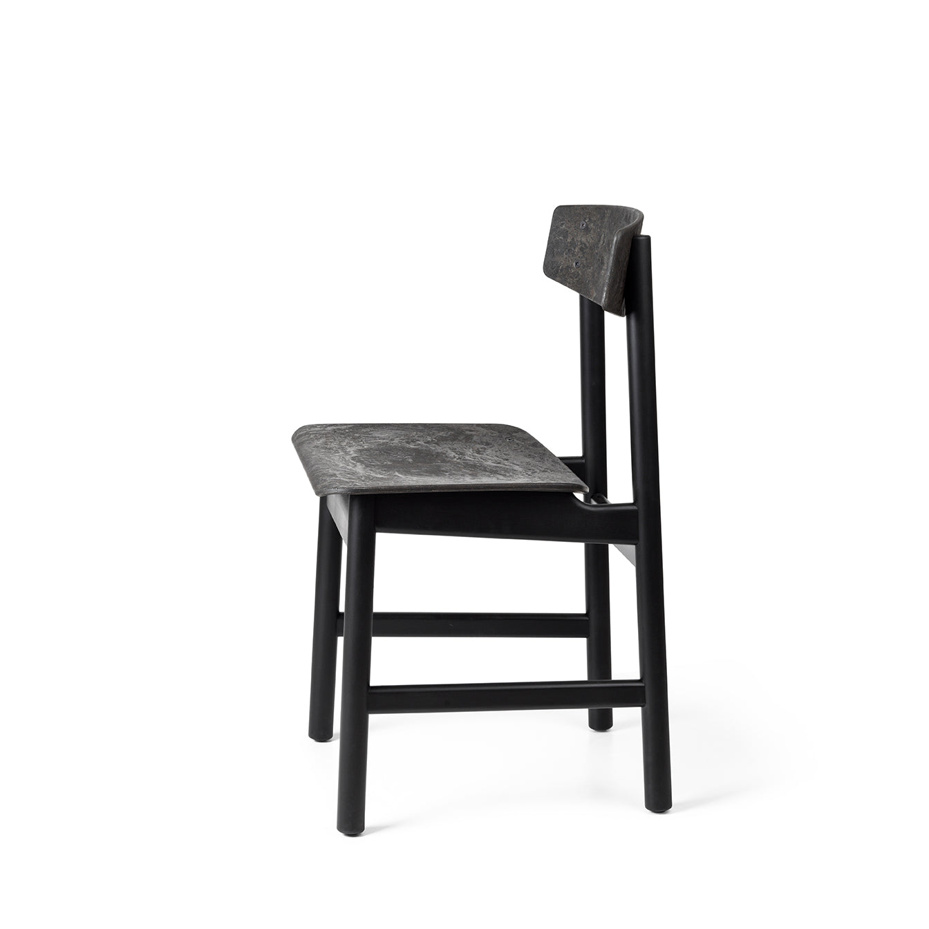 Conscious Chair 3162 | Black Painted Beech and Coffee Waste Black | by Børge Mogensen & Esben Klint